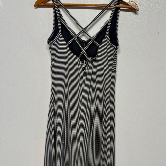 Prana Women's M Gray Pink Striped Dreaming Dress Athleisure Shelf Bra Strappy - Picture 2 of 7